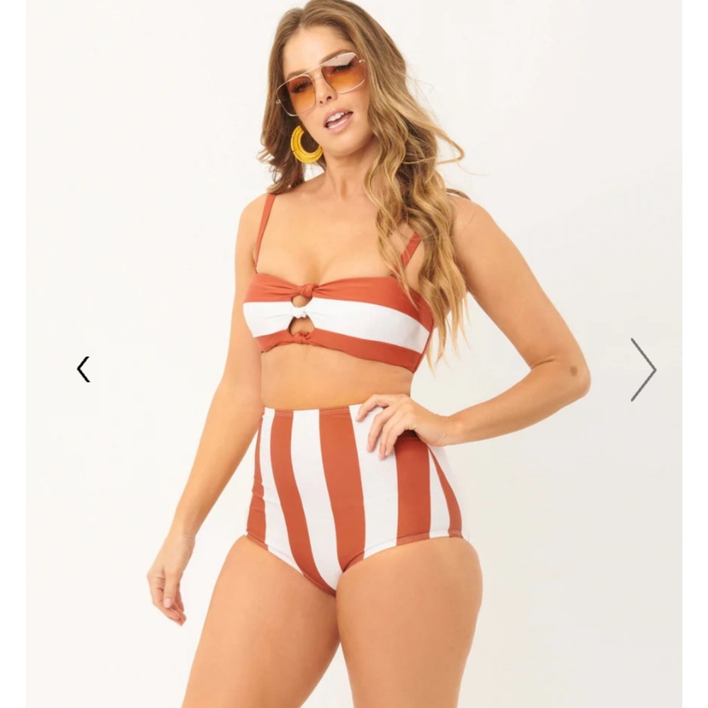 Unique Vintage NWT High Waisted Louise Swim Bottom and Knot So Fast‎ Top SET